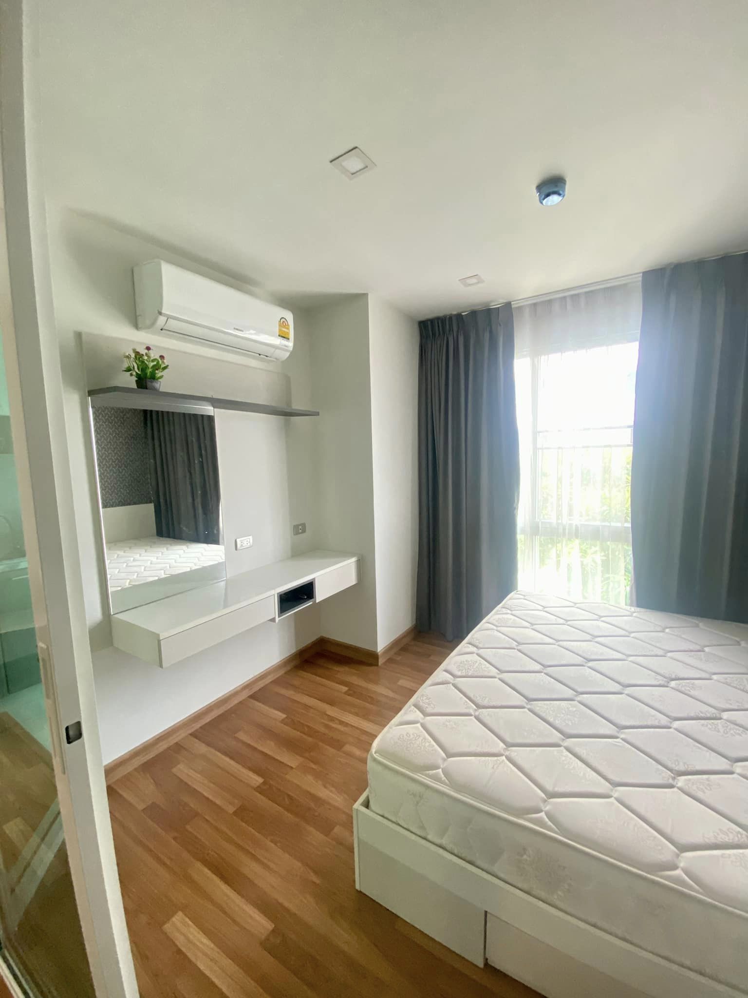 ปล่อยเช่าคอนโด Parc Residence @ Phahol (พาร์ค เรสซิเดนซ์ แอท พหล) - 1ห้องนอน 1ห้องนั่งเล่น 1ห้องน้ำ - ใกล้ BTS สายหยุด/ เกษตร ศรีปทุม