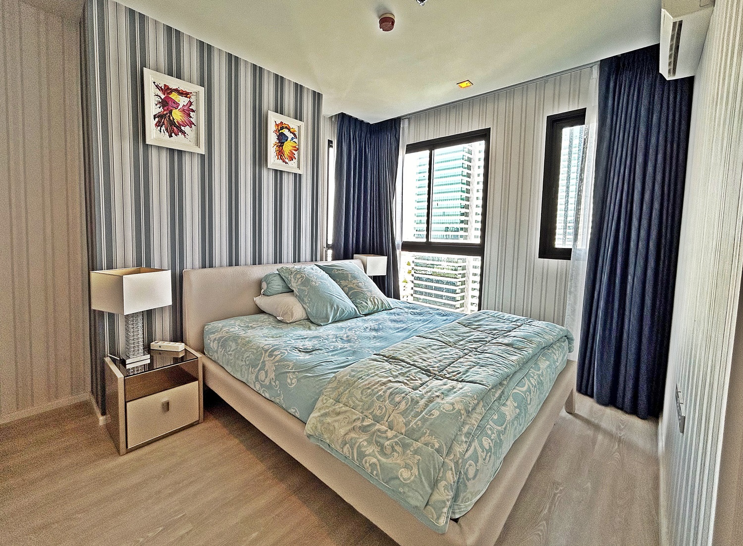 ขายคอนโด Quinn Ratchada 17 (ควินน์ รัชดา 17) - พร้อมอยู่ได้ทันที 2ห้องนอน 2ห้องน้ำ 1ห้องนั่งเล่น - ใกล้ MRT สุทธิสาร - ขนาดห้อง 68 ตรม. ชั้น 18 ตึก B