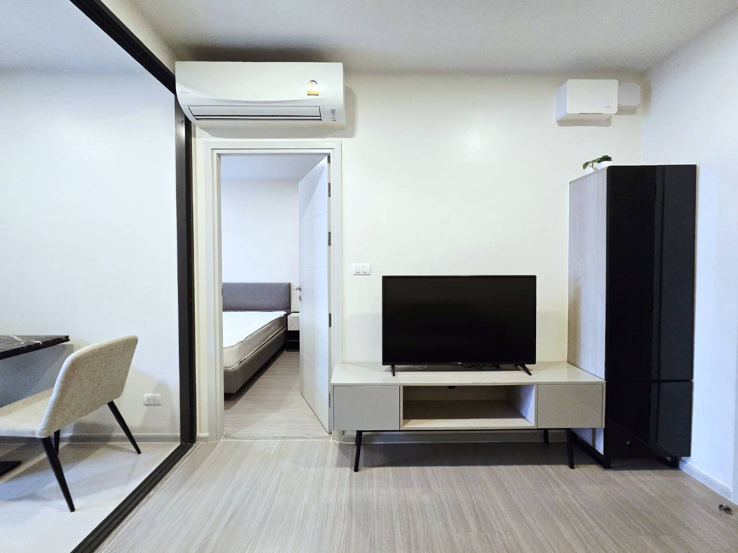 ให้เช่าคอนโด Quintara Treehaus Sukhumvit 42 (ควินทารา ทรีเฮาส์ สุขุมวิท 42) Low Rise โซนพื้นที่ BTS พระโขนง ห้องแบบ 1ห้องนอน 1ห้องน้ำ ขนาดห้อง 32 ตรม. ชั้น 2 ตึก B