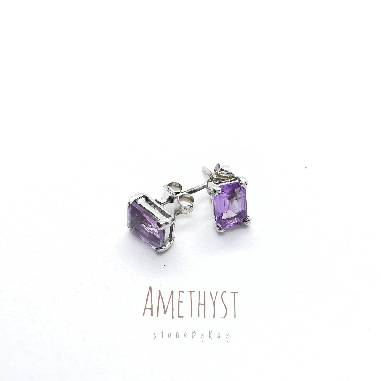 ต่างหูพลอยอเมทิสต์ (Amethyst)