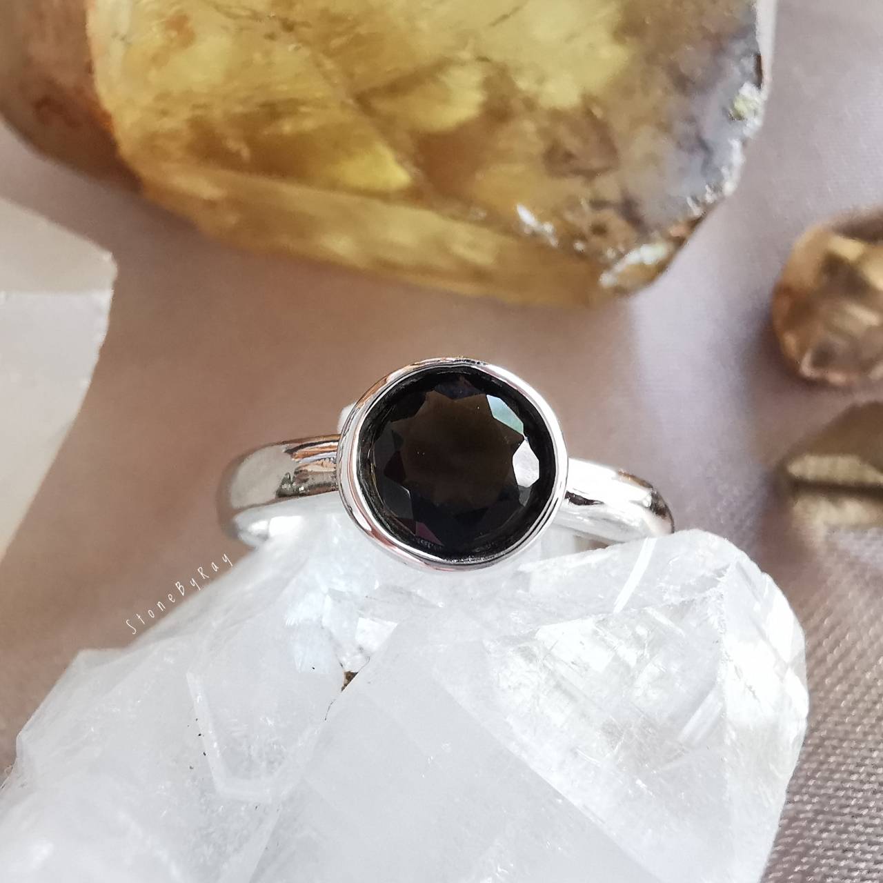 แหวนเงินหินสะเก็ดดาว Tektite