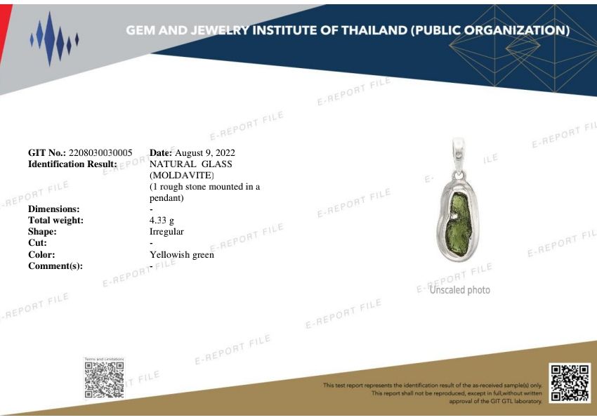 สร้อยคอเงินจี้สะเก็ดดาวโมดาไวต์ Moldavite