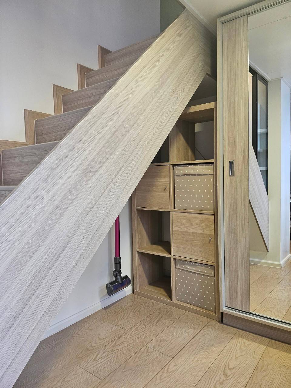 ปล่อยเช่าคอนโด Chewathai Residence Asoke (ชีวาทัย เรสซิเดนซ์ อโศก) - 1ห้องนอน 1ห้องน้ำ 1ห้องนั่งเล่น - ใกล้ MRT พระราม 9 - ขนาดห้อง 29+5 ตรม. ชั้น 21