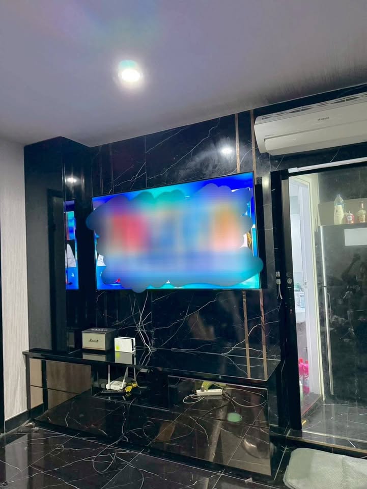 ขายห้องแต่งสวยคอนโด Reach Phahonyothin 52 (รีช พหลโยธิน 52) โซนพื้นที่ BTS สายหยุด ห้องแบบ 1ห้องนอน / 1ห้องน้ำ / โซนครัวปิด ขนาดห้อง 32 ตรม. ชั้น 5 ตึก F