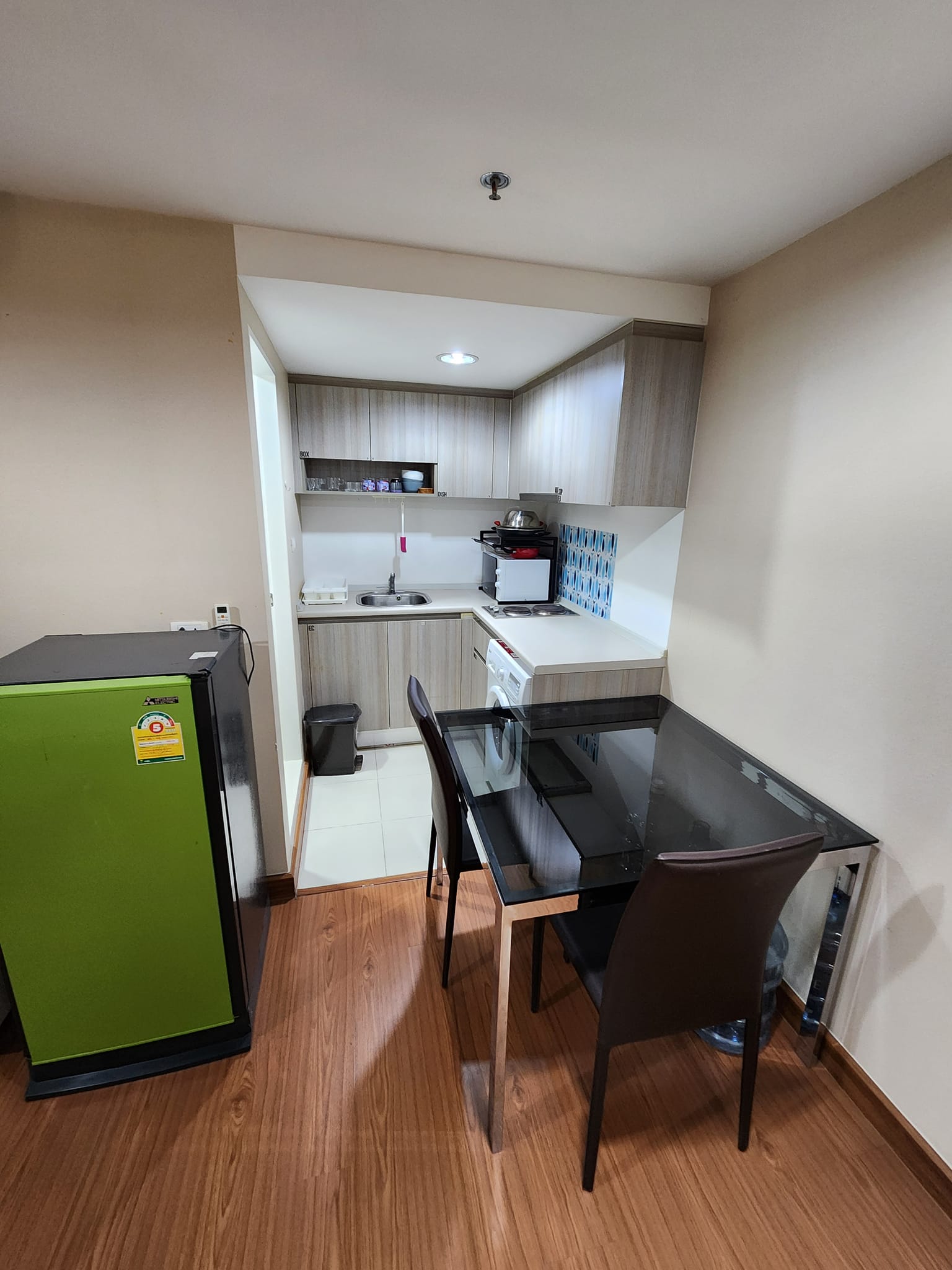 ให้เช่าคอนโด เบล แกรนด์ พระราม 9 (Belle Grand Rama 9) - 1ห้องนอนขนาด 41 ตรม. ติดเซ็นทรัล พระราม 9 - การเดินทาง: MRT พระราม 9 - ใกล้ เซ็นทรัล พระราม 9