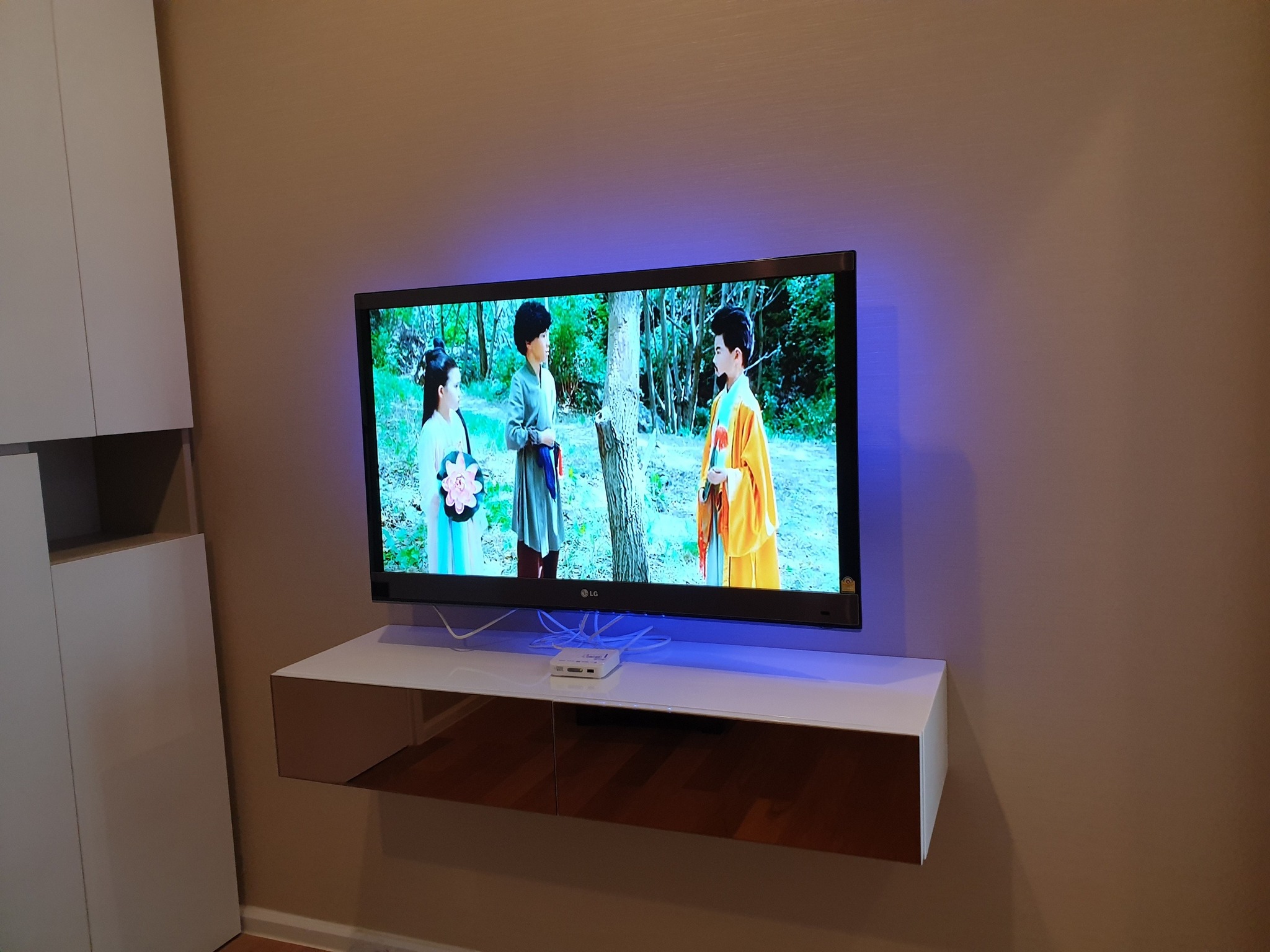 ให้เช่าคอนโด The Saint Residences (เดอะ เซนต์ เรสซิเดนซ์) โซนพื้นที่ BTS ห้าแยกลาดพร้าว ห้องแบบ 1ห้องนอน / 1ห้องน้ำ / โซนครัวปิด · ขนาดห้อง 31 ตรม. ชั้น 23