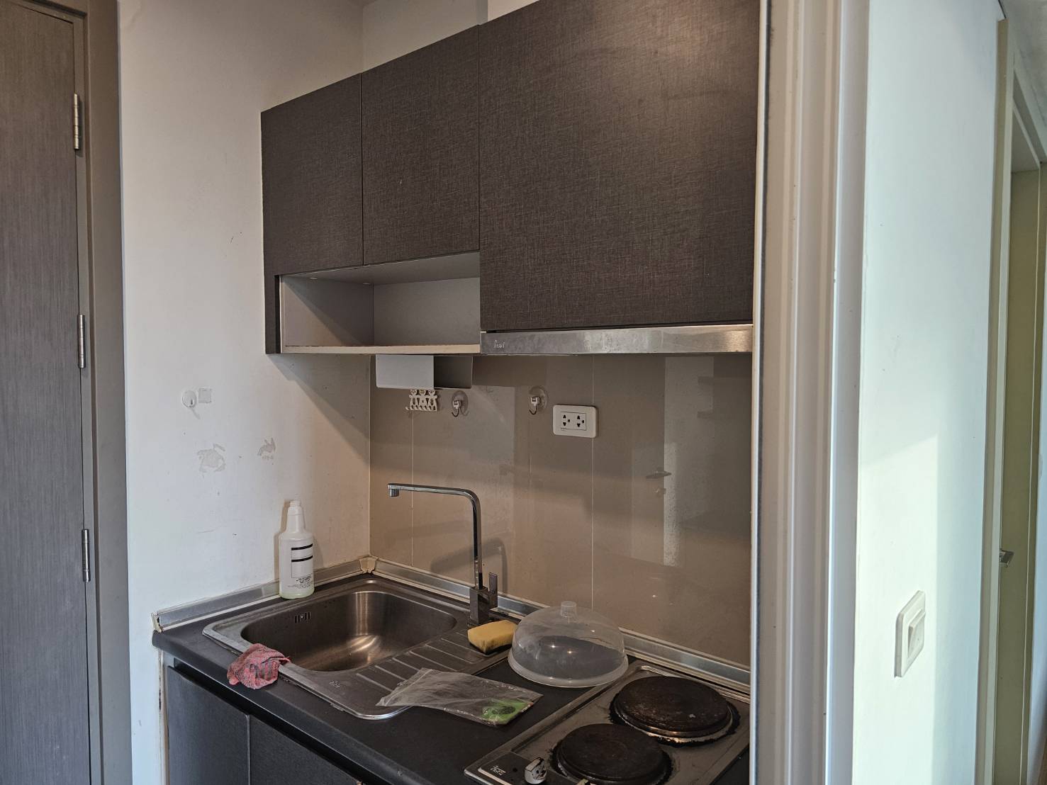 ปล่อยเช่าคอนโด The Base Rama 9 - Ramkhamhaeng (เดอะ เบส พระราม 9 - รามคำแหง) - Studio 1ห้องน้ำ 1ห้องครัว - ใกล้ ARL รามคำแหง/เดอะมอลล์รามคำแหง - ขนาดห้อง 26 ตรม. ชั้น 30