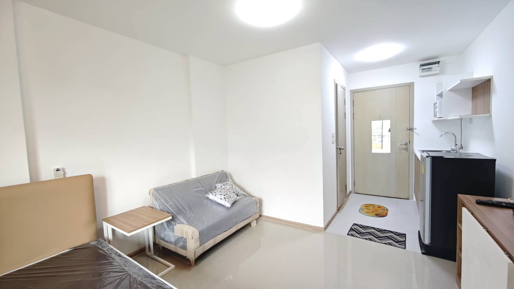 ให้เช่าคอนโด Elio Sukhumvit 64 (เอลลิโอ สุขุมวิท 64) โซนพื้นที่ BTS ปุณณวิถี ห้องแบบ Studio / 1ห้องน้ำ · ขนาดห้อง 22 ตรม. ชั้น 3