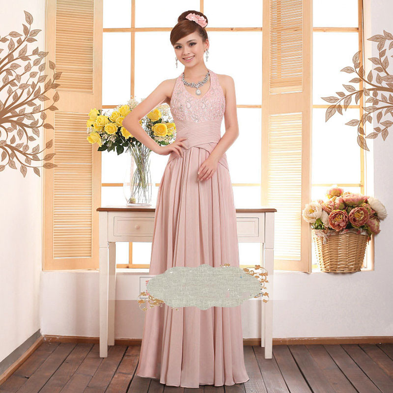 kudapy ชุดราตรียาวสีชมพู คล้องคอ Nude pink แต่งลูกไม้ช่วงอกสวยดูดีมากๆ