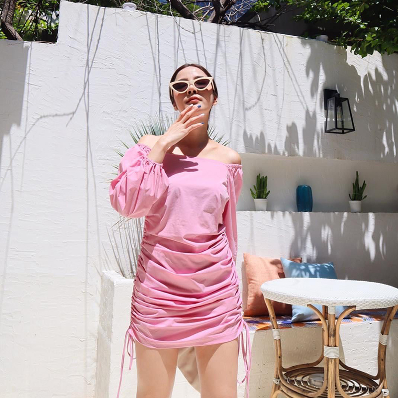 kudapy เดรสสั้นสีชมพู/ม่วง/เหลือง/เขียว ซิปหลังใส่ง่าย แขนพองนิดๆ คือแซ่บ เนื้อผ้าดียืดหยุ่นได้