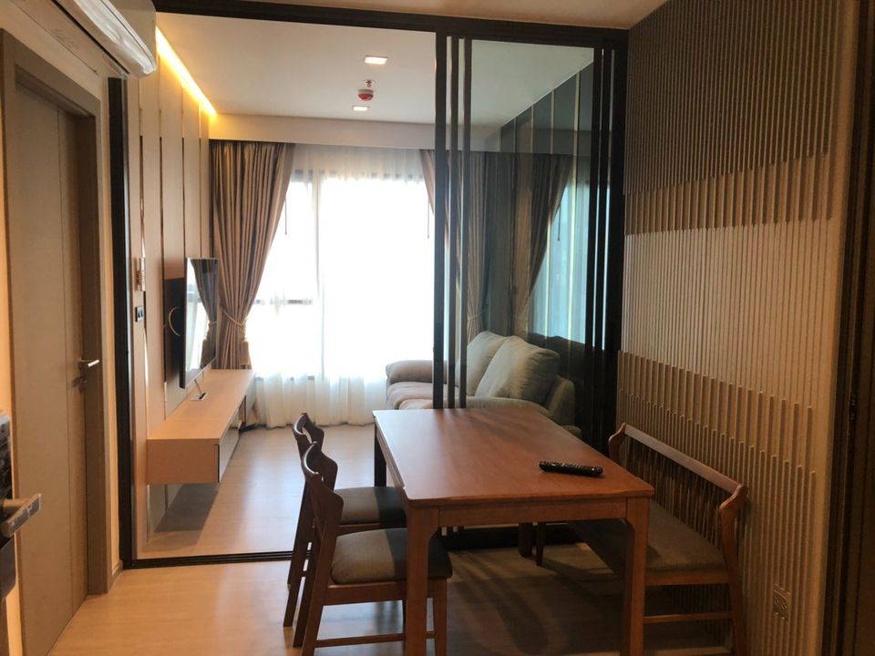 ปล่อยเช่าคอนโด Life Asoke - Rama 9 (ไลฟ์ อโศก - พระราม 9) - ชั้นสูงวิวโล่งห้องสวยเฟอร์เครื่องใช้ไฟฟ้าครบครั้น - การเดินทาง: MRTพระราม9และเพชรบุรี