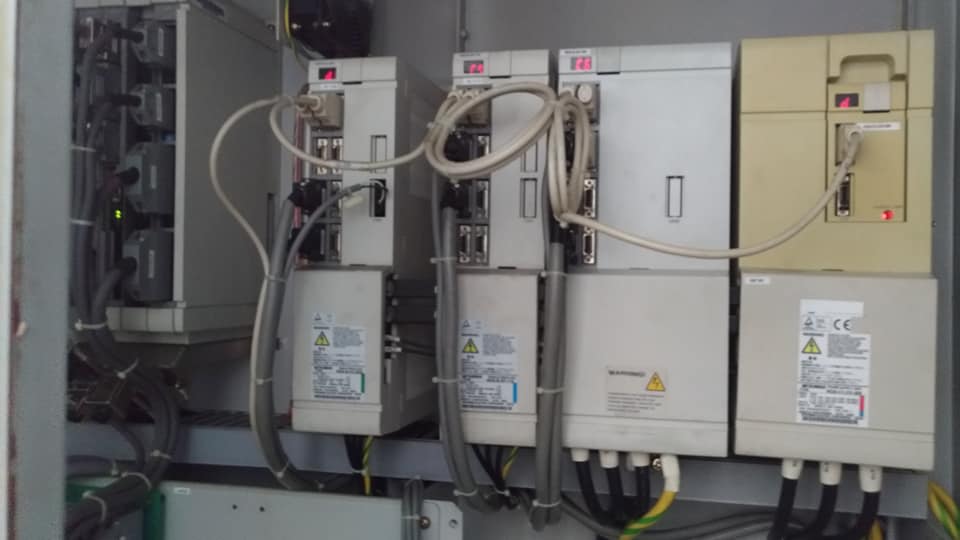 งาน MAZAKเปลี่ยน SPINDLE SERVO DRIVE MDS-B-SP-260