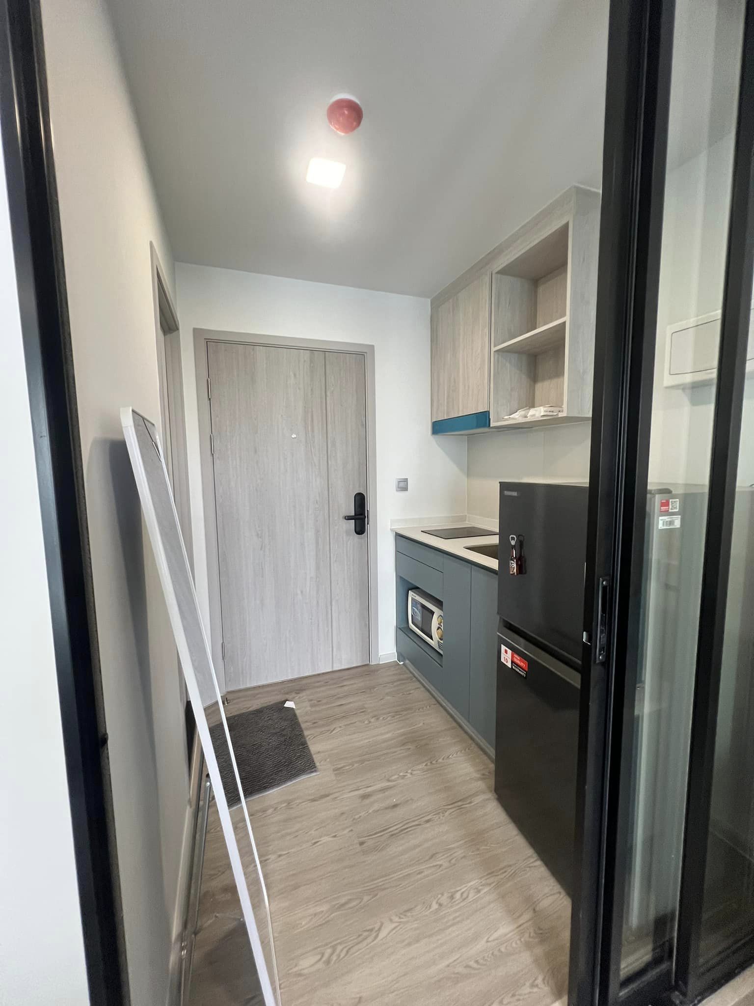 ปล่อยเช่าคอนโด Kave Seed Kaset (เคฟ ซี้ด เกษตร) - ใกล้ BTS เสนานิคม / เกษตร - 1ห้องนอน 1ห้องน้ำ 1ห้องนั่งเล่น 1ห้องครัว - ขนาดห้อง 26 ตรม. ชั้น 8 ตึก C