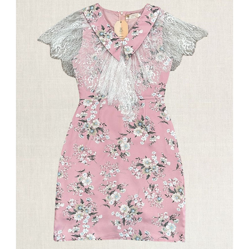 kudapy เดรสสั้นสีเหลือง/สีชมพู/สีฟ้า ลายดอกคลุมอก