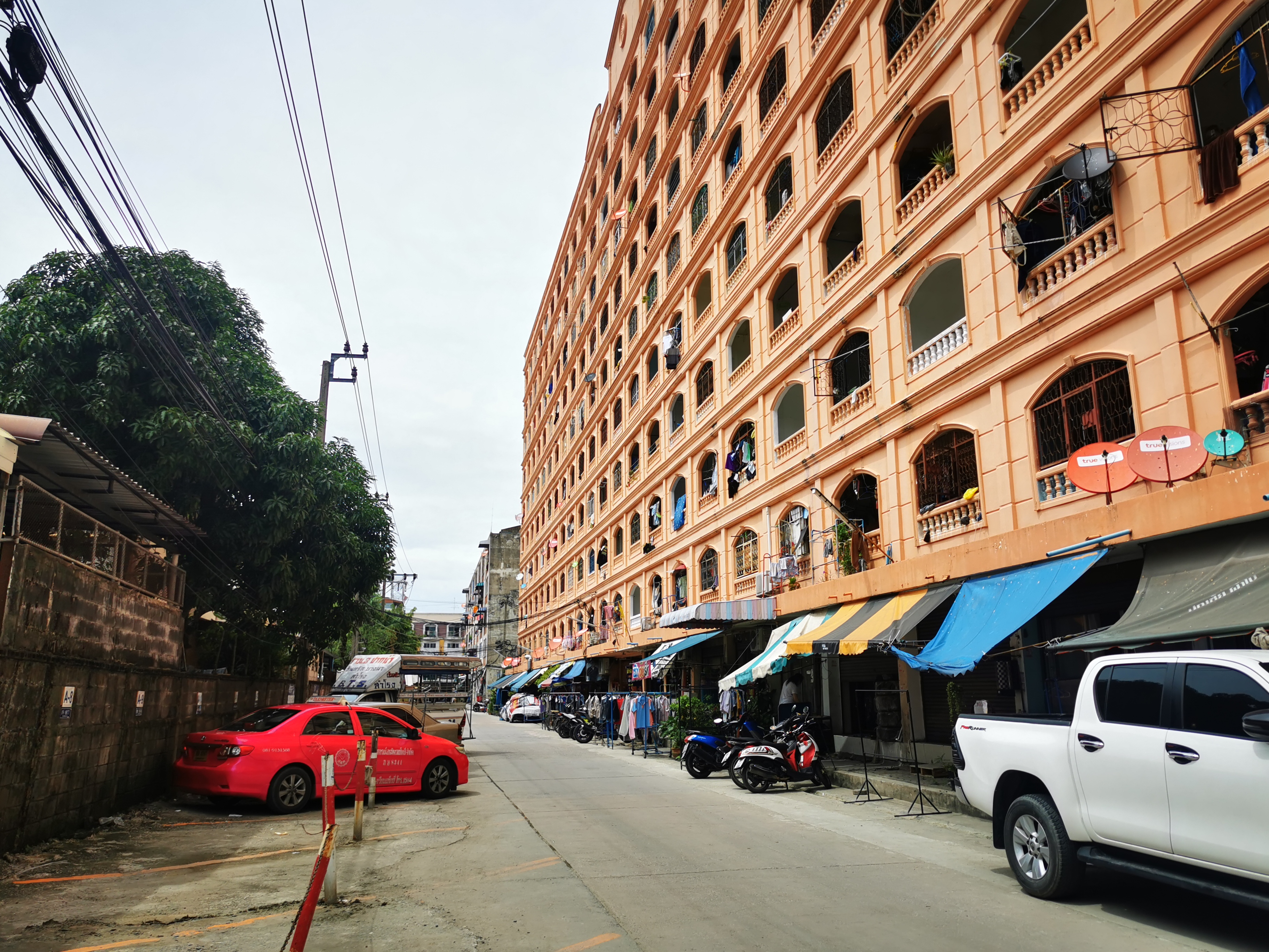 Nirun Residence 9Floor 25 sqm. Mega Bangna Ikea Ram 2 0909897810