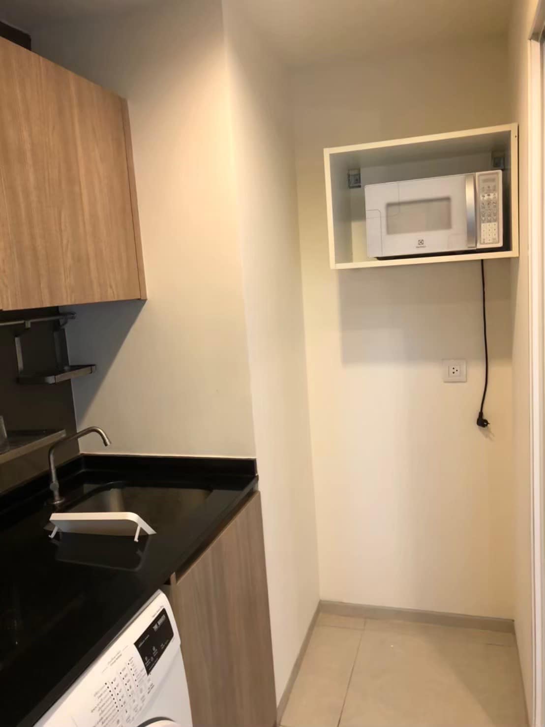 ปล่อยเช่าคอนโด Chambers chaan (แชมเบอร์ส ชาน) ลาดพร้าว-วังหิน - 2ห้องนอน 2ห้องน้ำ 1ห้องนั่งเล่น - ใกล้ โลตัส วังหิน/เดอะแจ๊ส วังหิน - ขนาดห้อง 57 ตรม. ชั้น 3