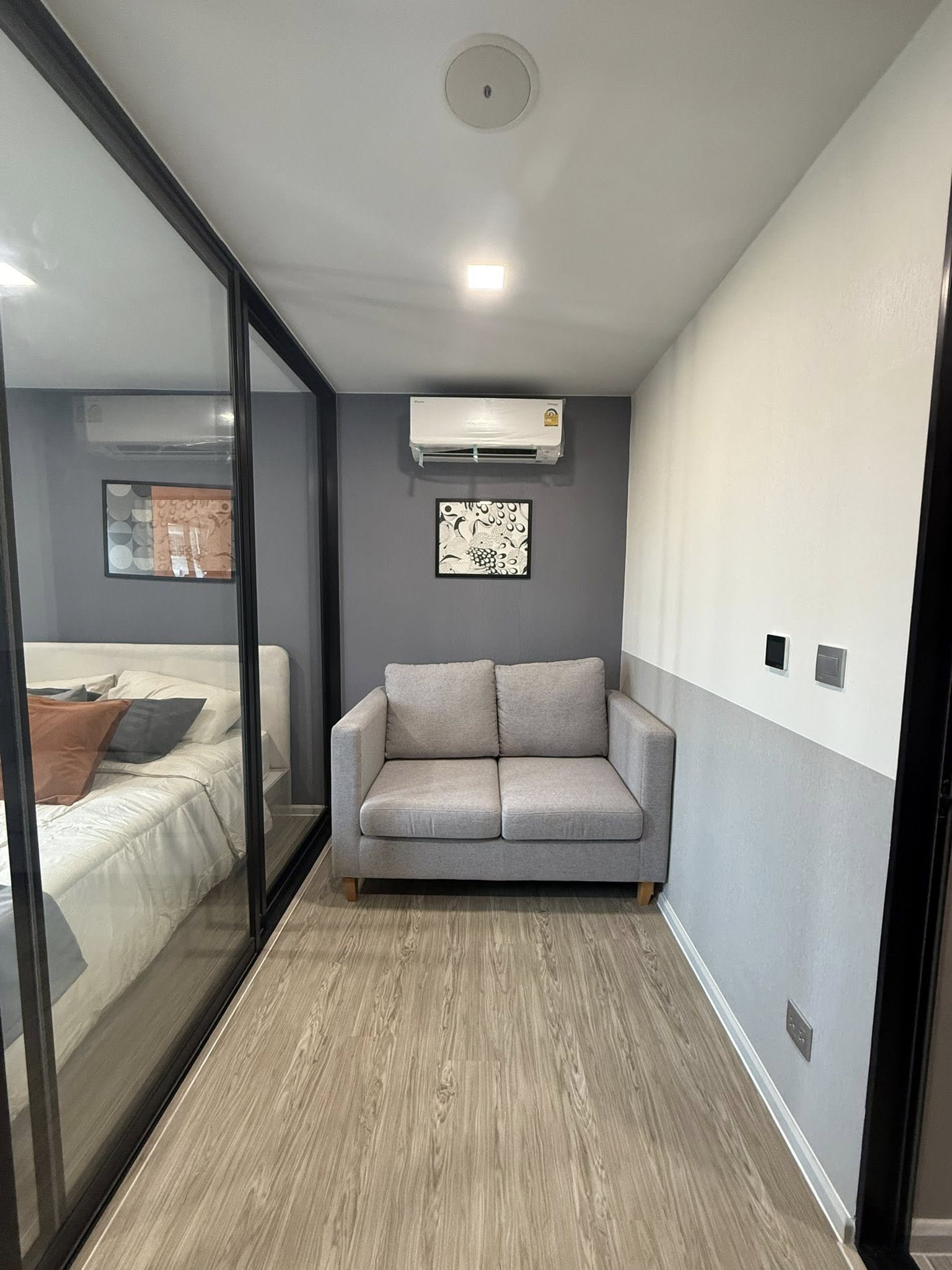 ให้เช่าคอนโด Kave Seed Kaset (เคฟ ซี้ด เกษตร) โซน รถไฟฟ้า BTS เสนานิคม / ม.เกษตร 1ห้องนอน / 1ห้องน้ำ ขนาดห้อง 26 ตรม. ชั้น 4 ตึก B