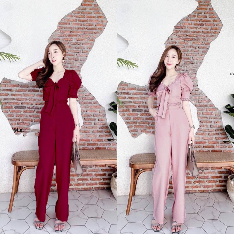 kudapySet 2 ชิ้นสีแดง/ชมพู เสื้อติดกระดุมปั๊มทรงบรา แต่งระบายหยุกหยิก อกผูกโบว์ เนื้อผ้าซาร่า+ กางเกงขายาว