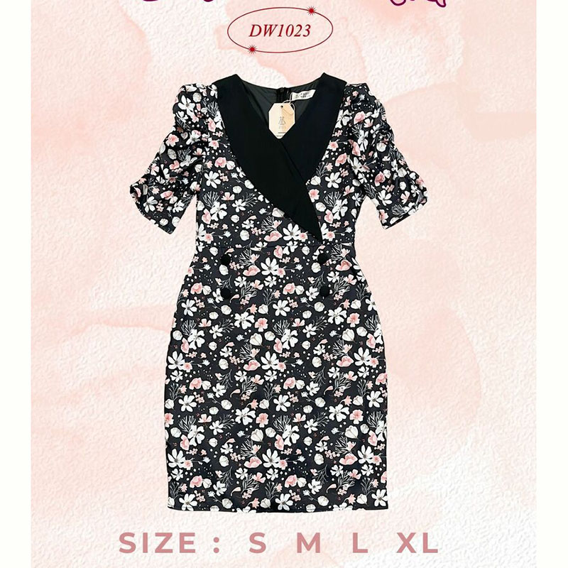 kudapy เดรสสั้นสีดำ/สีชมพู/สีดขียว ทรงสูทงานผ้าอัดลายดอก คอปก แต่งแขนพองตุ๊กตา
