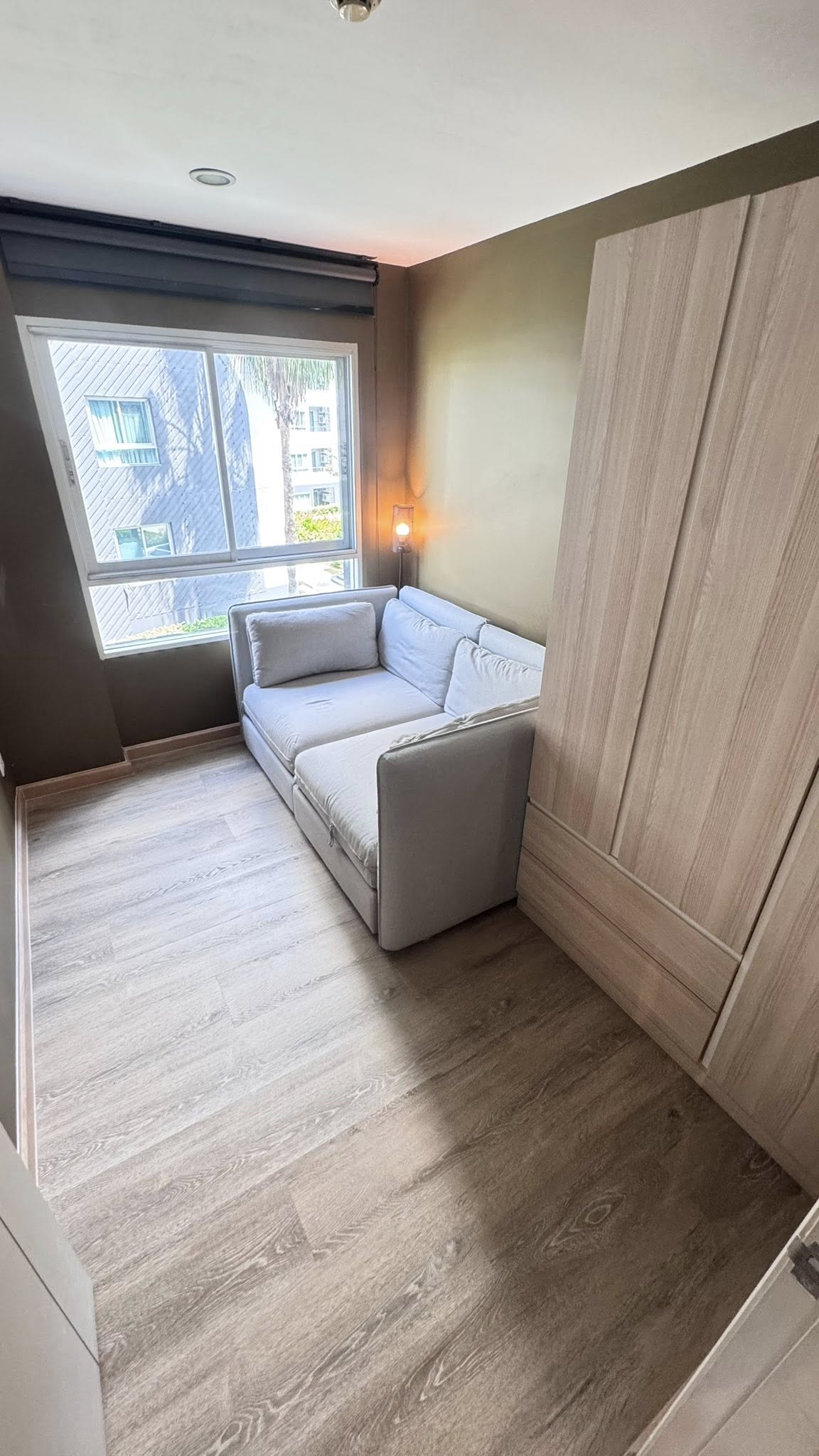 ให้เช่าคอนโด Elio Del Ray (เอลลิโอ เดลเรย์) โซน รถไฟฟ้า BTS ปุณณวิถี 2ห้องนอน / 1ห้องน้ำ ขนาดห้อง 47 ตรม. ชั้น 3 ตึก E