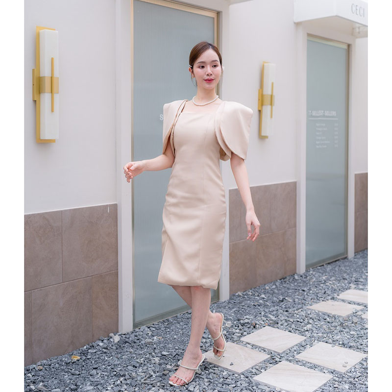 kudapy เดรสสั้นสีดำ/สีขาว/สีชมพู/สีครีม ไหล่ตั้ง+สร้อยมุก ใส่ออกงานสวยดูดี