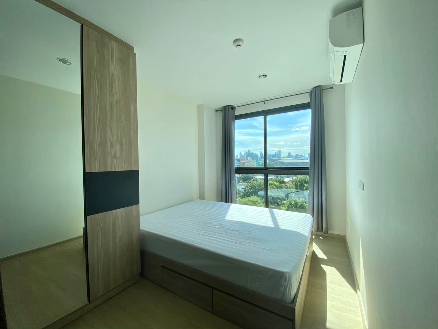 ปล่อยเช่าคอนโด The Excel Hideaway Sukhumvit 71 (ดิ เอ็กเซล ไฮด์ อะเวย์ สุขุมวิท 71) - 1ห้องนอน 1ห้องน้ำ 1ห้องนั่งเล่น 1ห้องครัว - ใกล้ BTS พระโขนง มีรถรับส่ง - ขนาดห้อง 28 ตรม. ชั้น 6 ตึก B