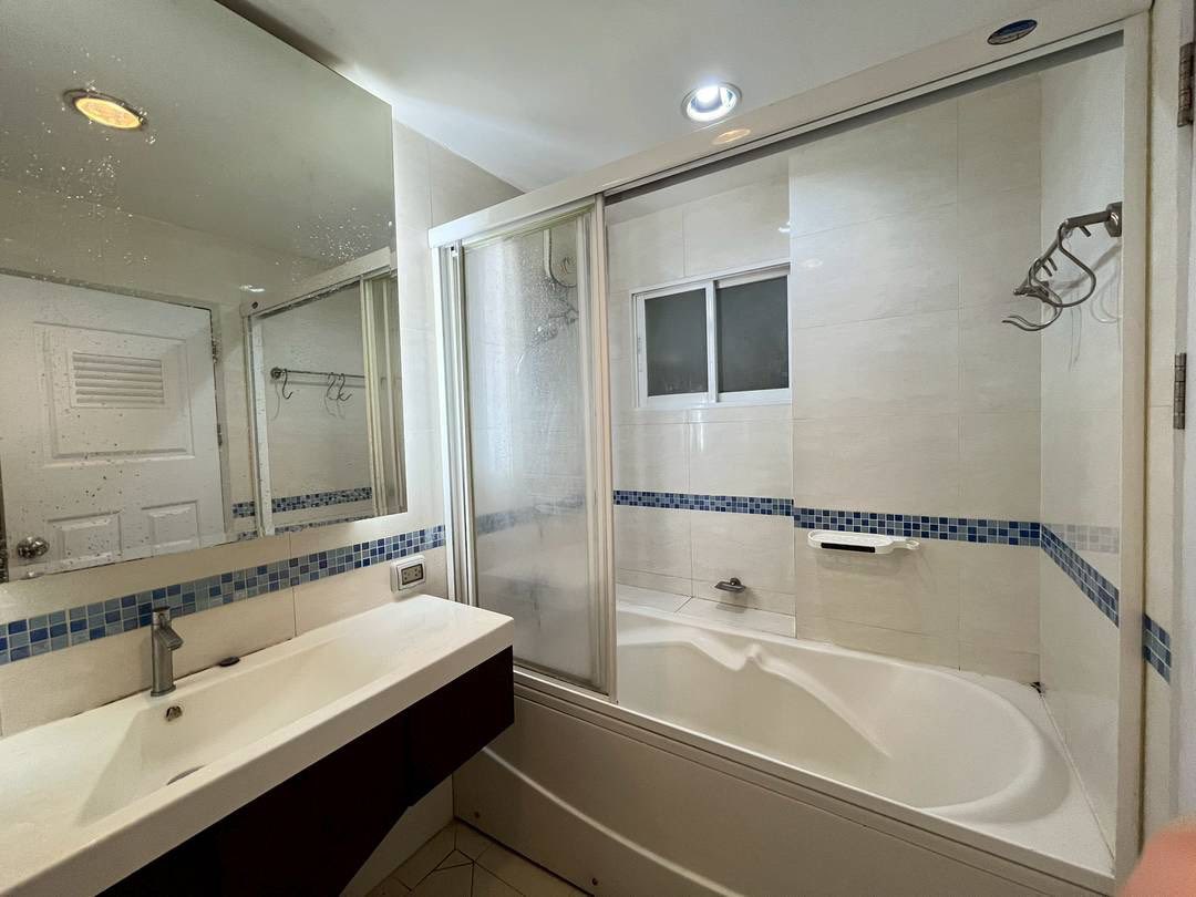 ให้เช่าคอนโด Life @ Ratchada - Huay Kwang (ไลฟ์ แอท รัชดา-ห้วยขวาง) 1ห้องนอน / 1ห้องน้ำ ขนาดห้อง 41 ตรม. ชั้น 16 ค่าเช่า 14,000 ต่อเดือน รถไฟฟ้าMRTห้วยขวาง