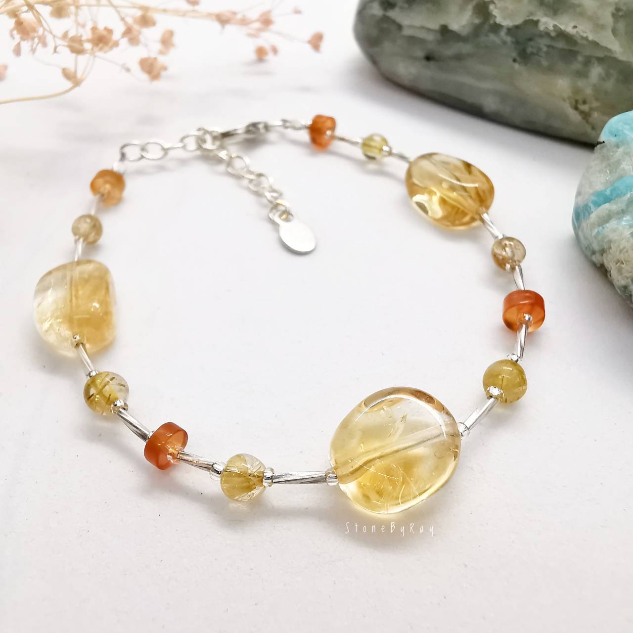 สร้อยข้อมือเงินหินซิทรินกับคาเนเลี่ยนและไหมทอง Citrine+Carnelian+Rutilated Quartz