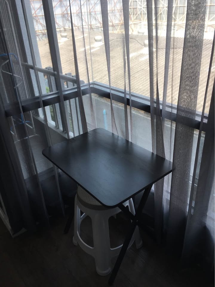 ให้เช่าคอนโด Esta Bliss Ramintra (เอสต้า บลิซ รามอินทรา) Low Rise โซนพื้นที่ MRT เศรษฐบุตรบำเพ็ญ 📍 ห้องแบบ 1ห้องนอน / 1ห้องน้ำ / โซนครัวปิด · ขนาดห้อง 24 ตรม. ชั้น 5 ตึก A