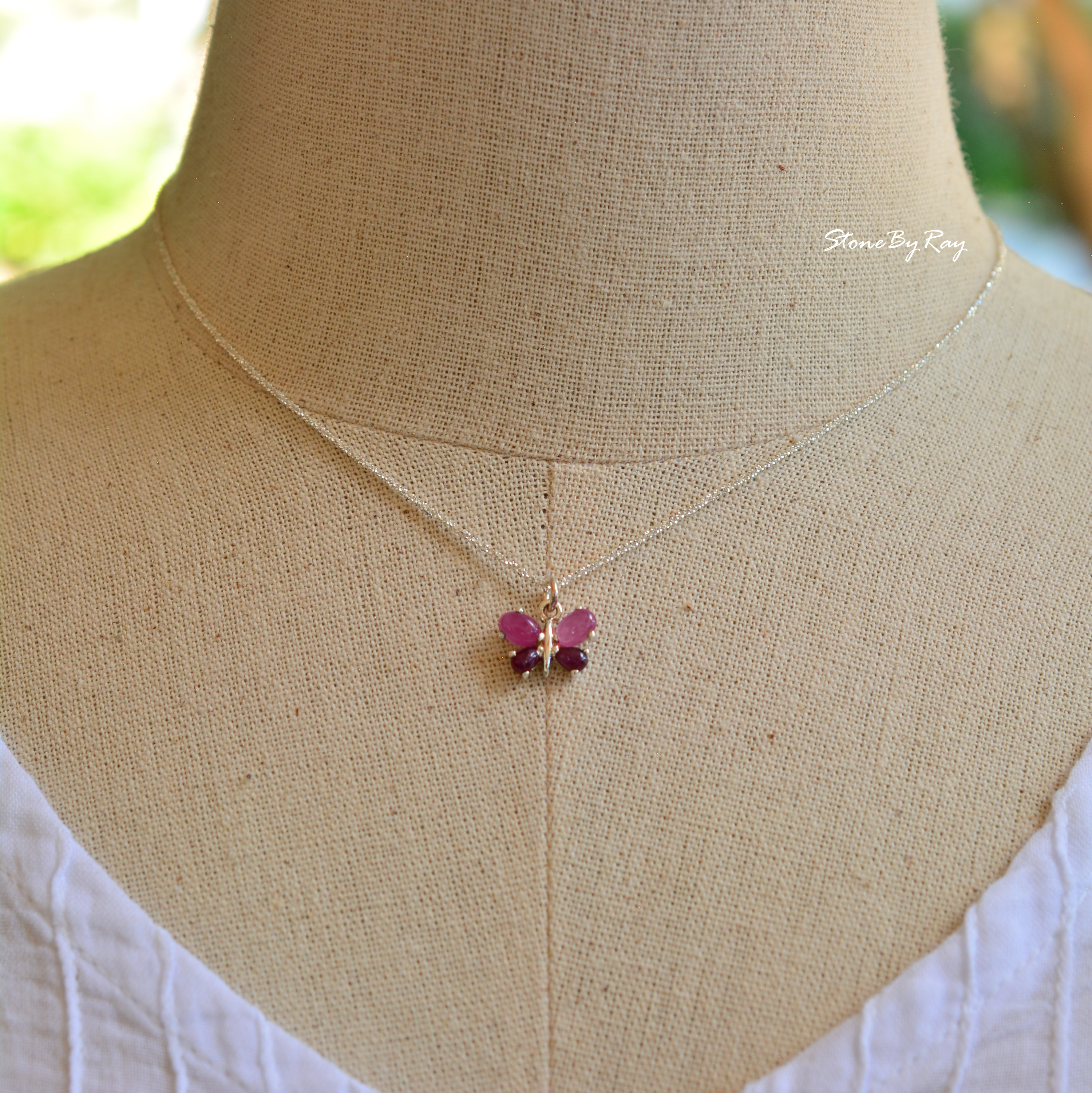 สร้อยคอเงินจี้พลอยทับทิม