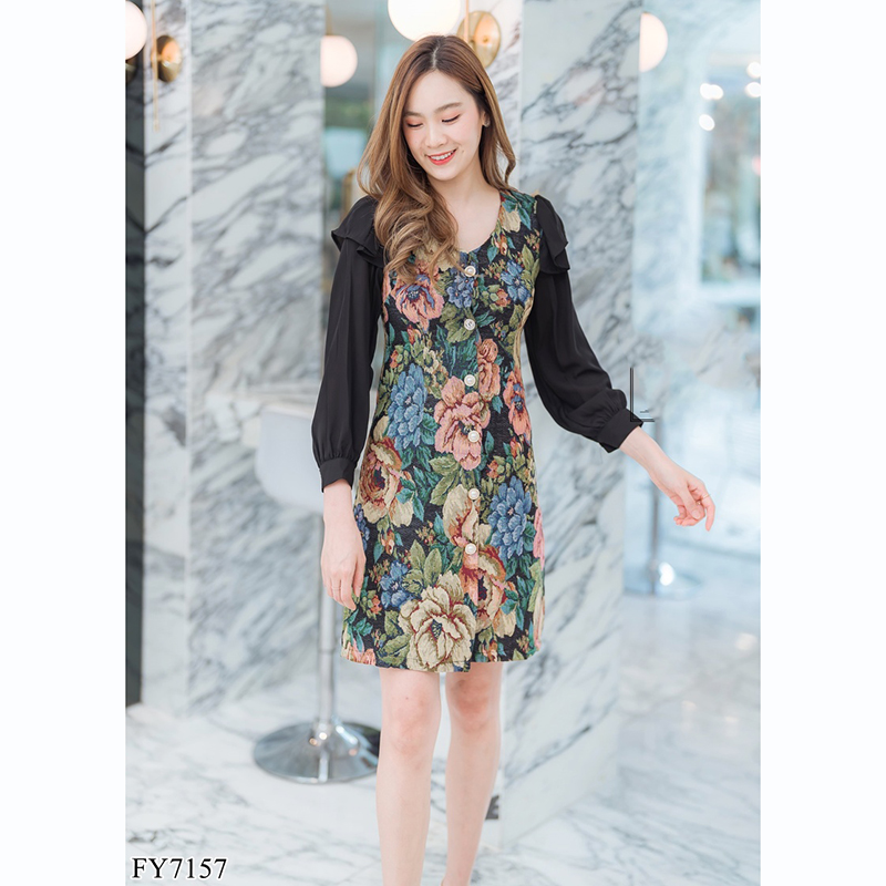 kudapy เดรสสั้นคอวีสีครีม/สีดำ/สีชมพู ลายดอกไม้แขนยาวสีพื้น สวยใส่สบายน่ารักมากๆ