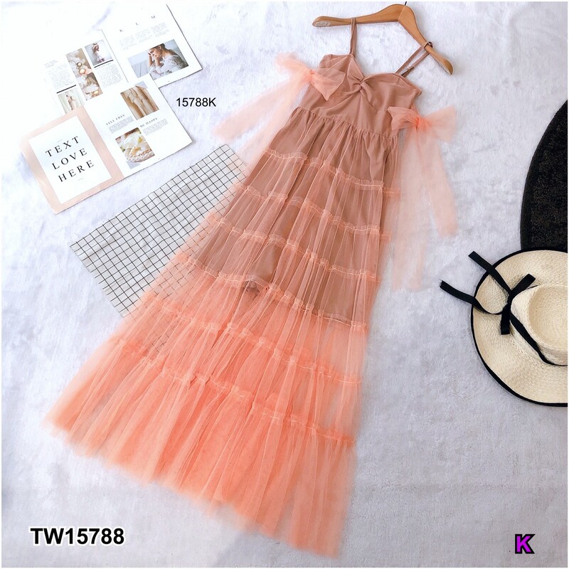 kudapy แม็กซี่เดรสสายสีชมพู น้ำตาล เขียว แดง เดี่ยวตาข่ายทั้งชุด มีซับใน มีสม็อคหลัง ดีแขนแขน 2 ข้าง ผูกโบว์ สีพื้น