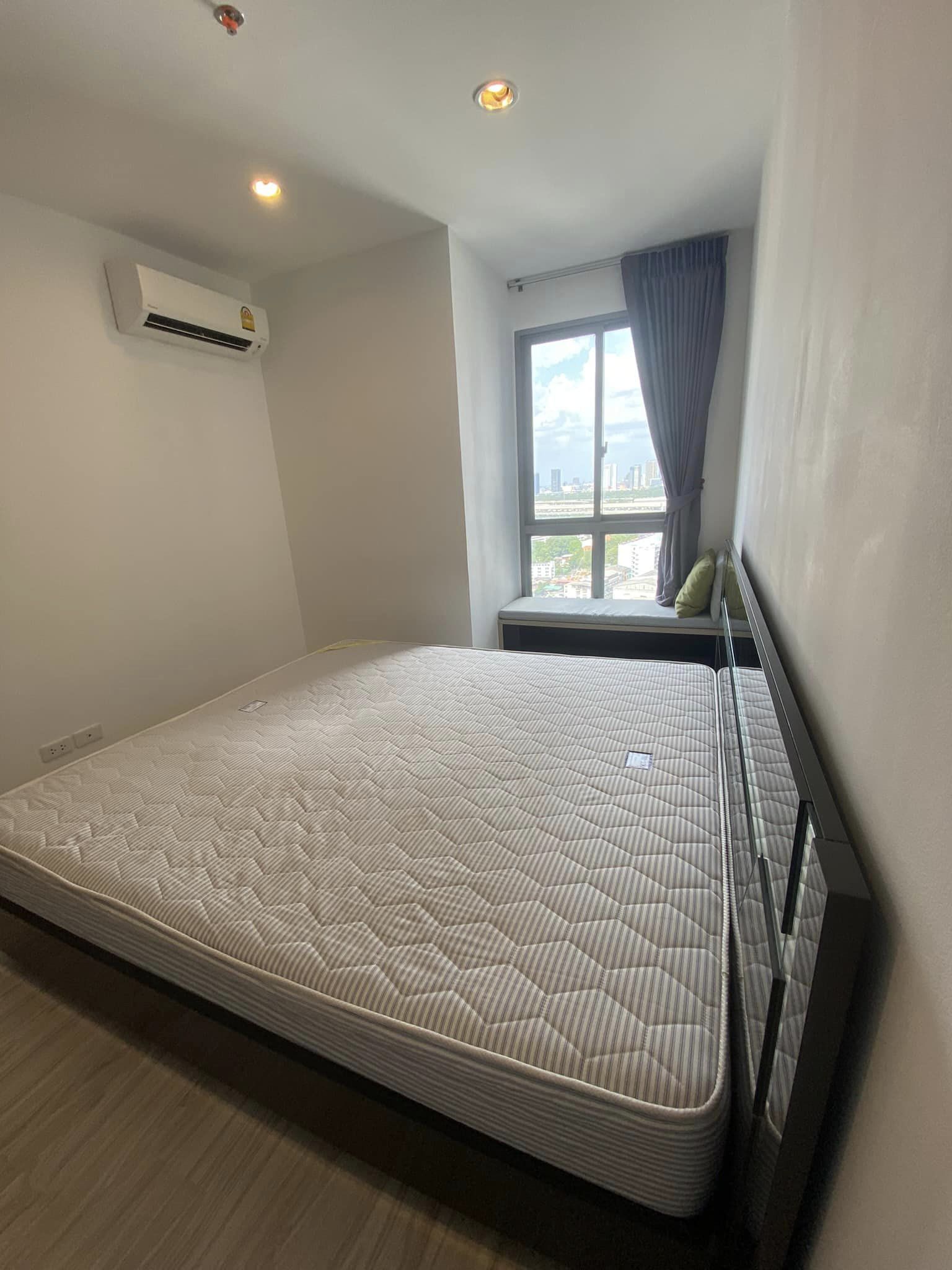 ให้เช่าคอนโด ไอดีโอ โมบิ บางซื่อ แกรนด์ อินเตอร์เชนจ์ (IDEO Mobi Bangsue Grand Interchange ) - ห้องแบ่งเป็นสัดส่วน 1ห้องนอน เครืองใช้ไฟฟ้าครบ - การเดินทาง: ใกล้ MRTเตาปูน, MRT บางซื่อ