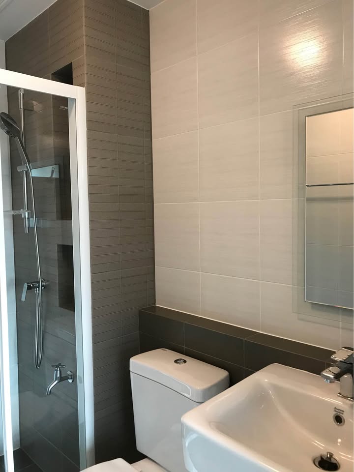 ปล่อยเช่าคอนโด Dcondo Tann Charan (ดีคอนโด ธาร จรัญฯ) โซน MRT บางขุนนนท์ / ศิริราช ห้องแบบ Studio / 1ห้องน้ำ ขนาดห้อง 27 ตรม. ชั้น 2 ตึก A