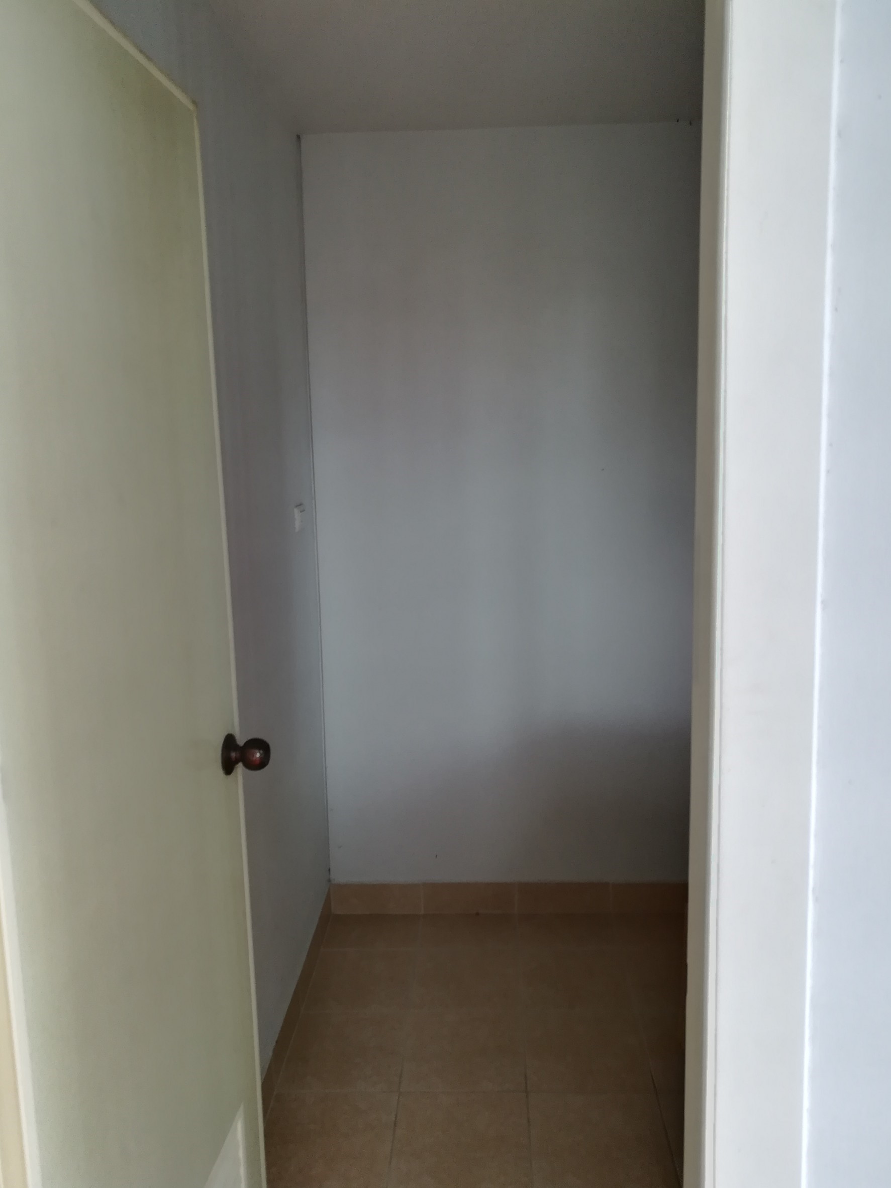 ให้เช่าคอนโดรีเจ้นท์ โฮม 10 ใกล้แยกวงเวียนบางเขนห้องใหญ่