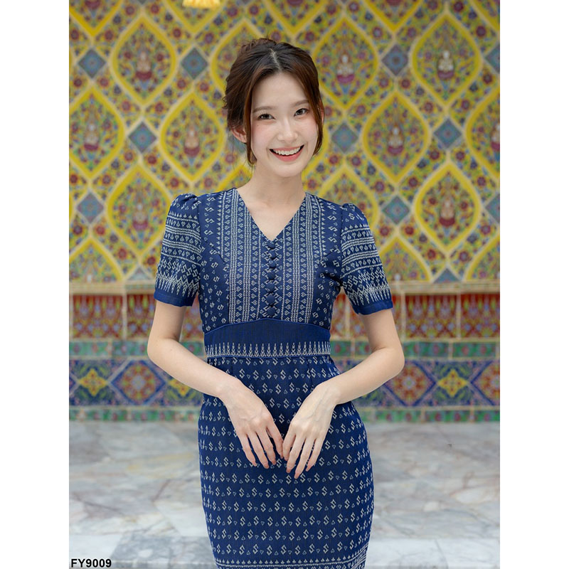kudapy เดรสสั้นสีกรม/สีดำ ผ้าไทยคอวีลายขอเล็ก ใส่ทำงาน ไปงานวัดสวยดูดี