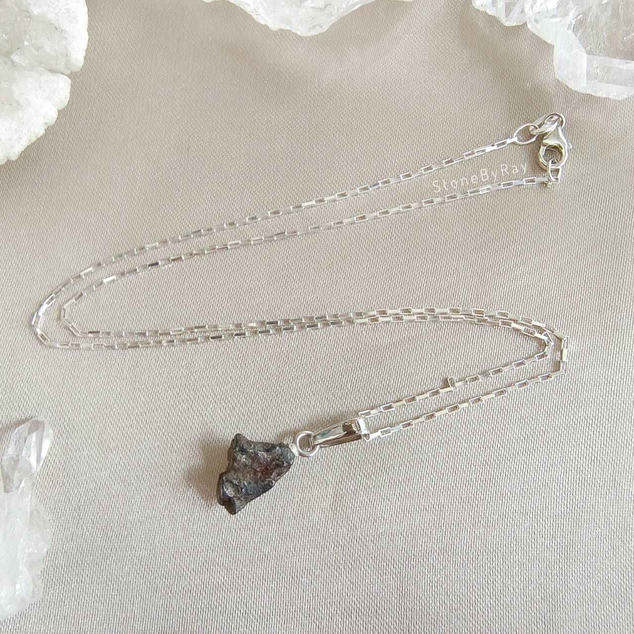 สร้อยคอเงินจี้อุกกาบาตเหล็กแคมโป เดล เชียโล Campo Del Cielo Meteorite