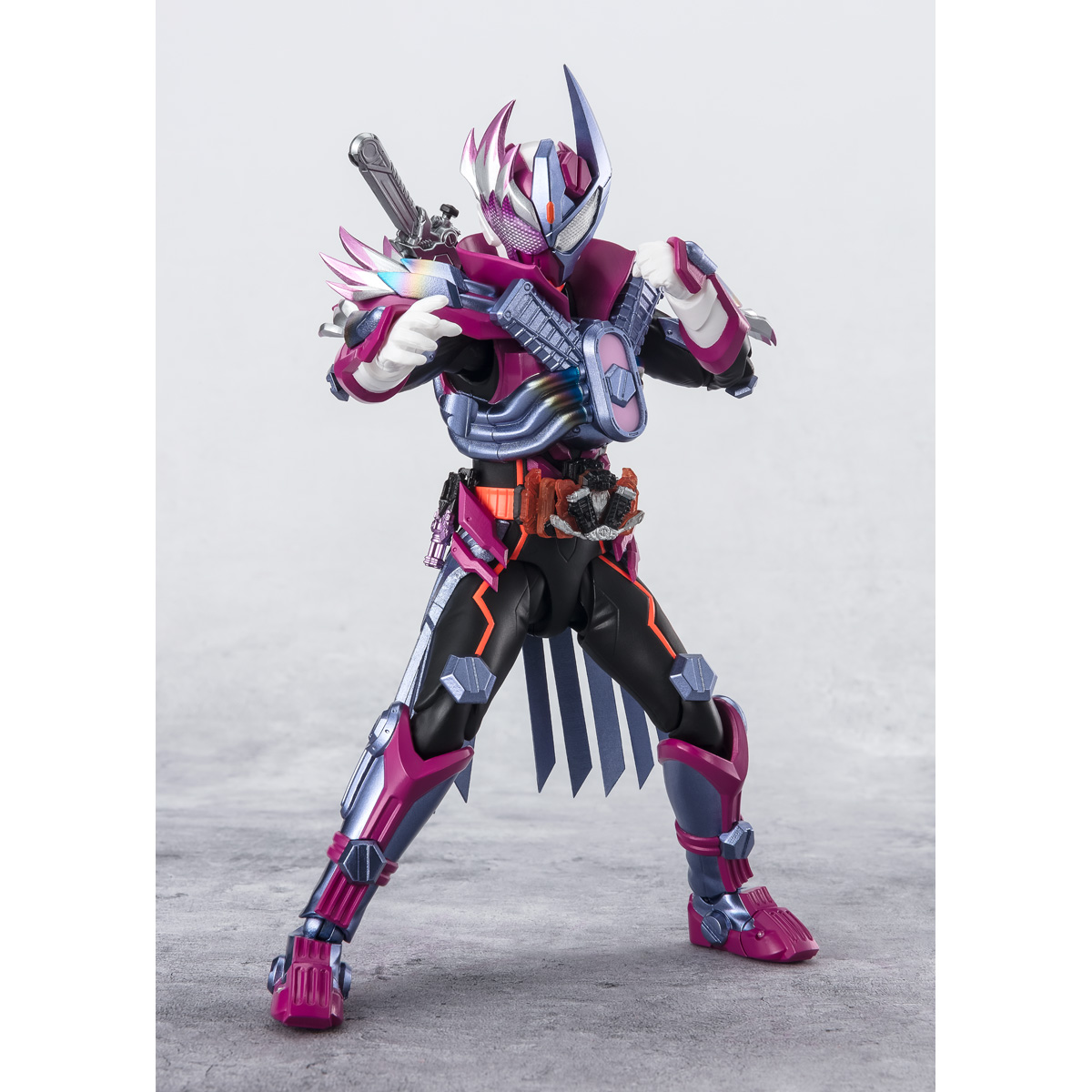 Bandai 4573102661036 p-bandai s.h.figuarts kamen rider valvarad
