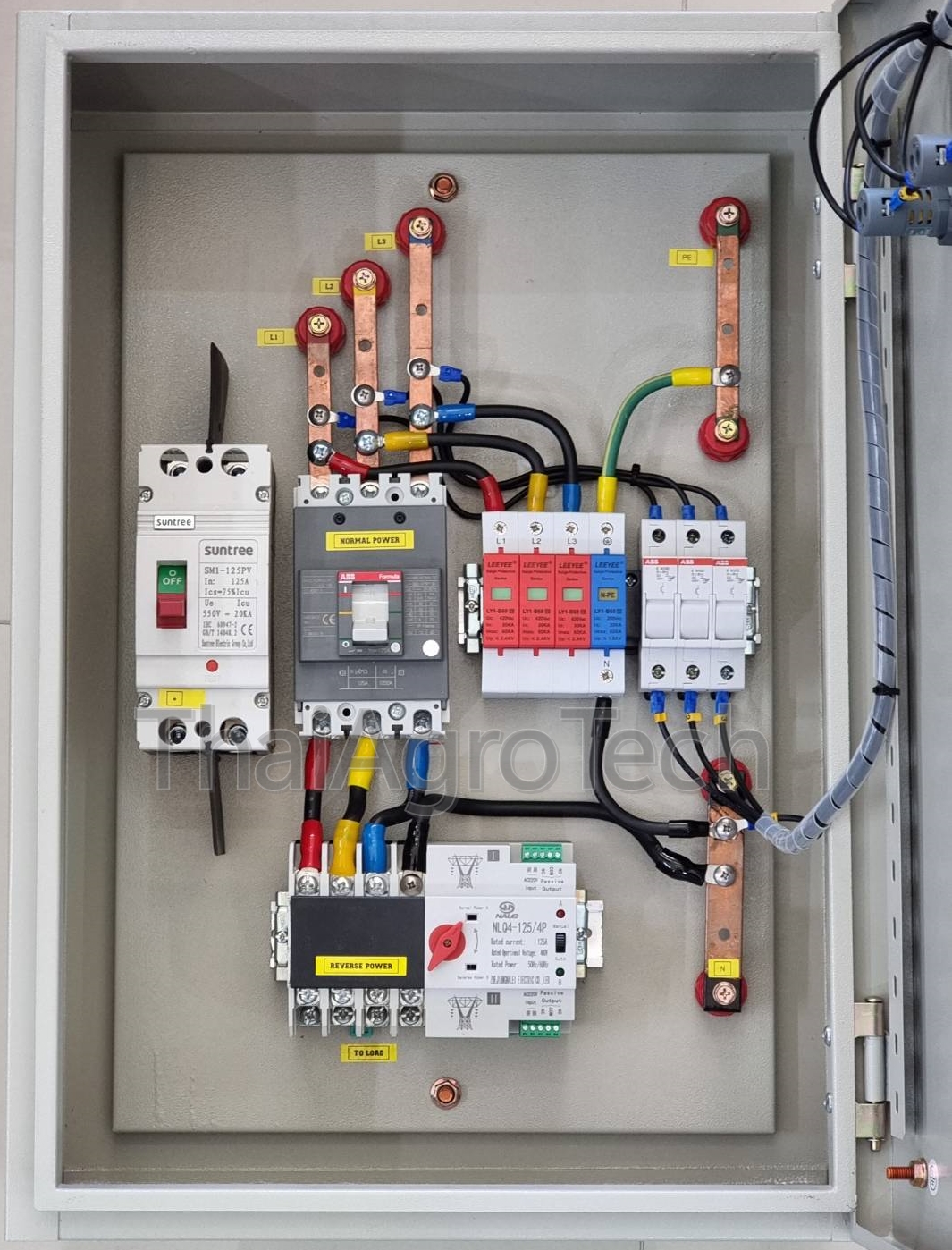ตู้ AC-DC Switch Box สำหรับระบบโซล่าเซลล์แบบ Hybrid Off-Grid ขนาด 20-40Kw MCCB , DC HV ATS 125A (3Phase)