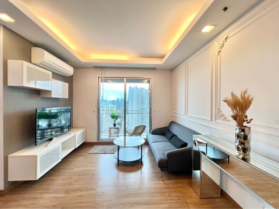 ปล่อยเช่าคอนโด Thru Thonglor (ทรู ทองหล่อ) - ห้องสวย 2ห้องนอน 2ห้องน้ำ 1ห้องนั่งเล่น - ใกล้ MRTเพชรบุรี BTSทองหล่อ/โรงละคร เอ็ม เธียเตอร์ - ขนาดห้อง 67 ตรม. ชั้น 28