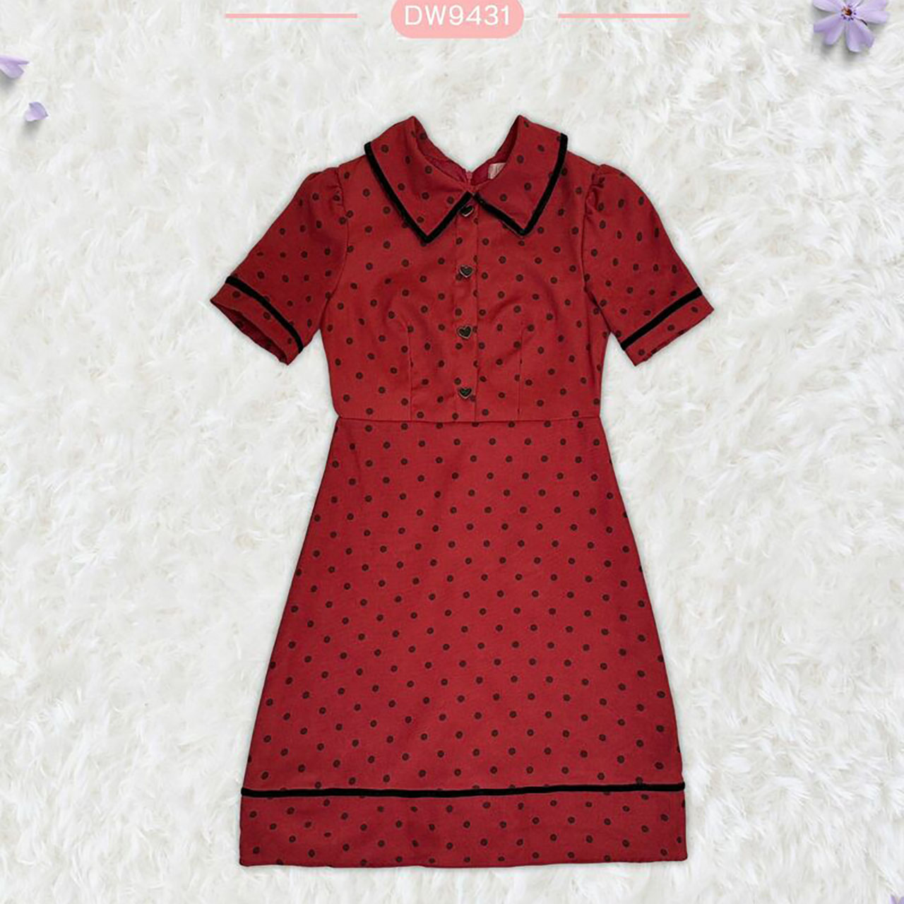 kudapy เดรสสั้นสีเทา/สีแดง/สีน้ำตาล ทรงบานผ้าลูกฟูกตัดขอบดำ