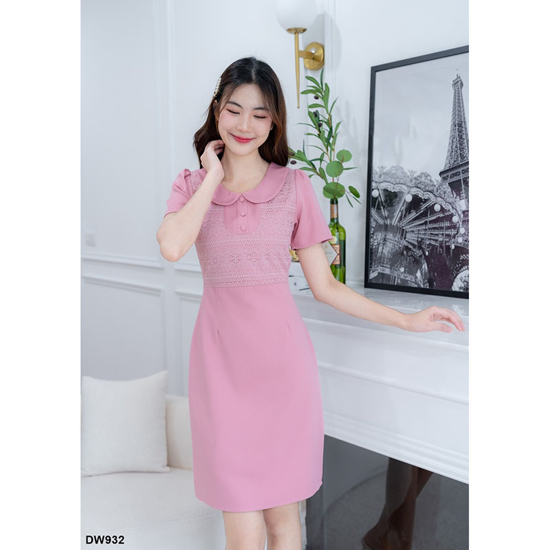 kudapy เดรสสั้นสีแดง/สีฟ้า/สีชมพู คอบัวอกลูกไม้ ใส่ทำงาน ใส่เที่ยวสวยดูดี