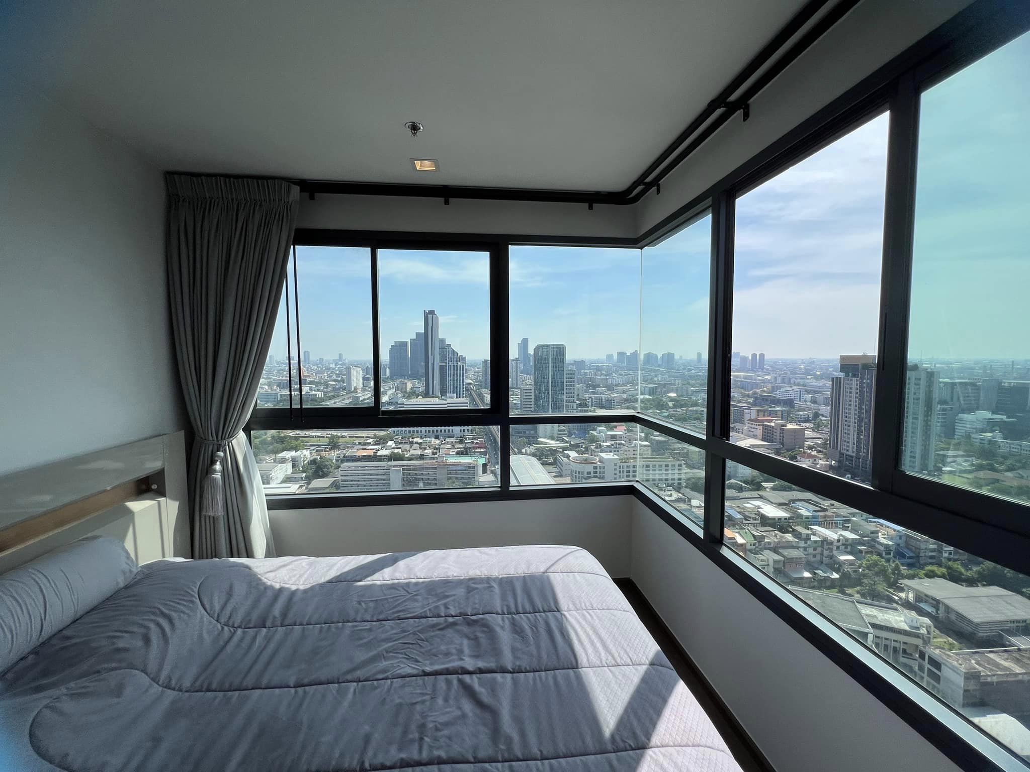 สนใจชมห้องติดต่อได้เลย Line ID: Smile-easy ปล่อยเช่าคอนโด IDEO Sukhumvit 93 (ไอดีโอ สุขุมวิท 93) - 2ห้องนอน 2ห้องน้ำ 1ห้องนั่งเล่น - ใกล้ BTS บางจาก - ขนาดห้อง 60 ตรม. ชั้น 30