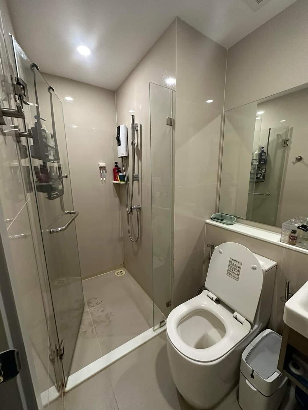 ปล่อยเช่าคอนโด Aspire Asoke - Ratchada (แอสปาย อโศก - รัชดา) - 1ห้องนอน 1ห้องน้ำ 1ห้องนั่งเล่น - ใกล้ MRT พระราม 9 - ขนาดห้อง 33 ตรม. ชั้น 8