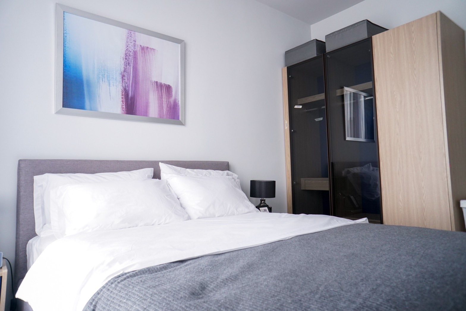 ให้เช่าคอนโด XT Ekkamai (เอ็กซ์ที เอกมัย) โซน รถไฟฟ้า BTS เอกมัย 1ห้องนอน / 1ห้องน้ำ ขนาดห้อง 30 ตรม. ชั้น 18