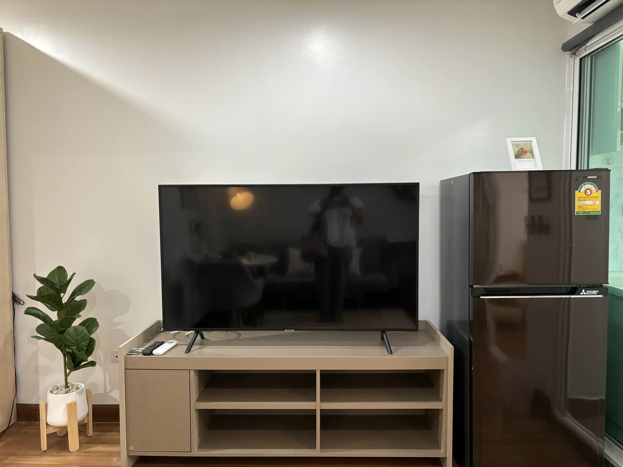 ปล่อยเช่าคอนโด Regent Home Sukhumvit 81 (รีเจ้นท์ โฮม สุขุมวิท 81) - 1ห้องนอน 1ห้องน้ำ 1ห้องนั่งเล่น - ใกล้ BTS อ่อนนุช - ขนาดห้อง 28 ตรม. ชั้น 3 ตึก B