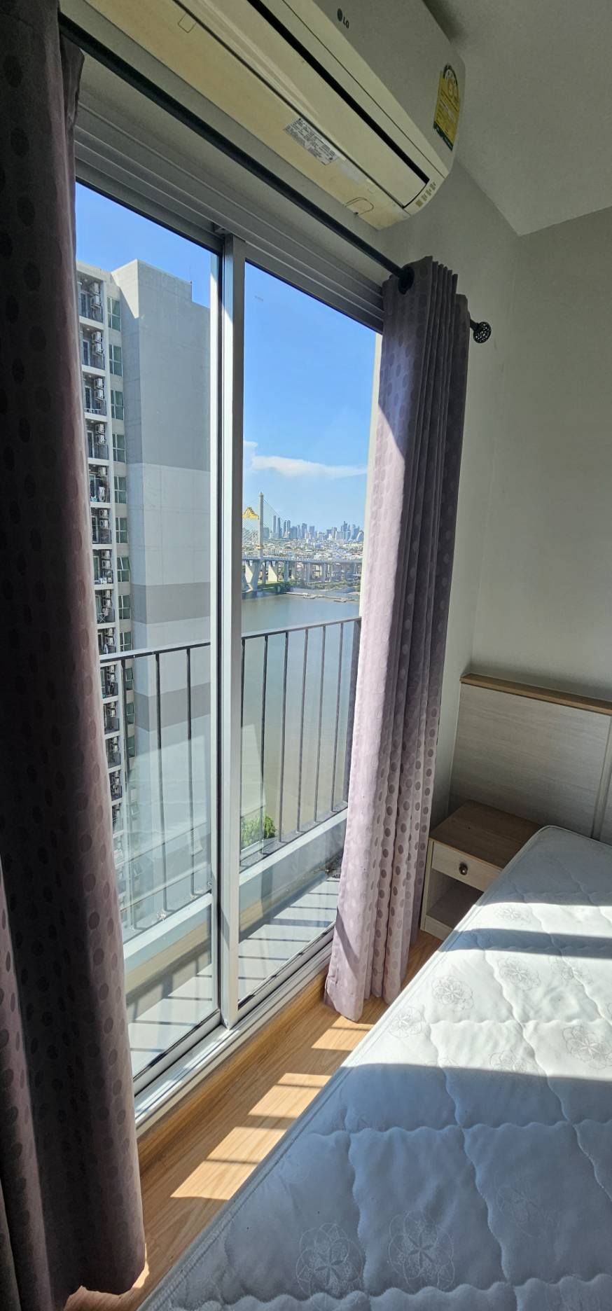 ให้เช่าห้องแบบ 1ห้องนอน 1ห้องน้ำ โซนพื้นที่ ราษฎร์บูรณะ 33 คอนโด Chapter One Modern Dutch (แชปเตอร์วัน โมเดิร์นดัชต์) High Rise ขนาดห้อง 29 ตรม. ชั้น 26 ตึก B