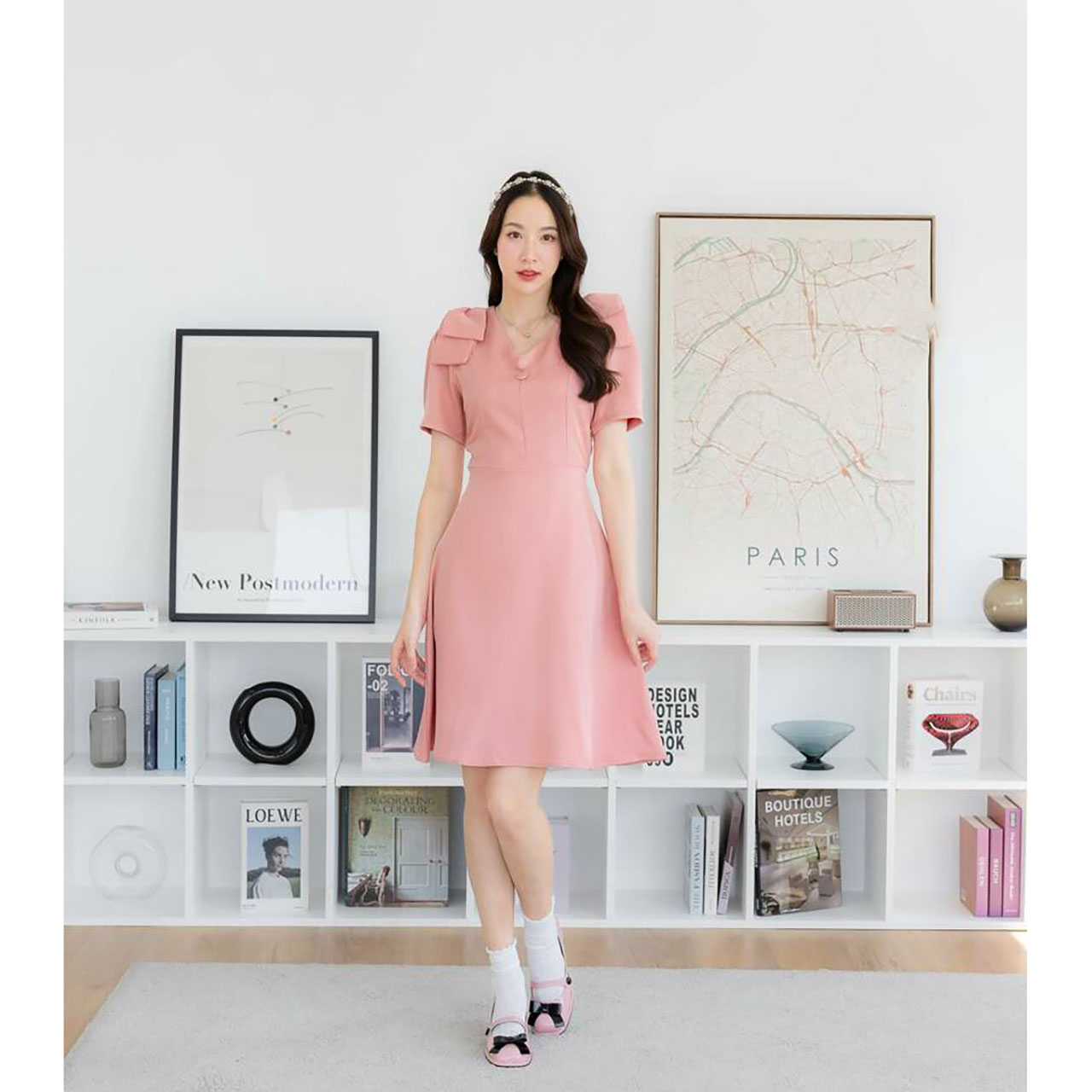 kudapy เดรสสั้นสีม่วง/สีชมพู/สีกรม ผ้าพื้นกระโปรงบานโบว์ไหล่