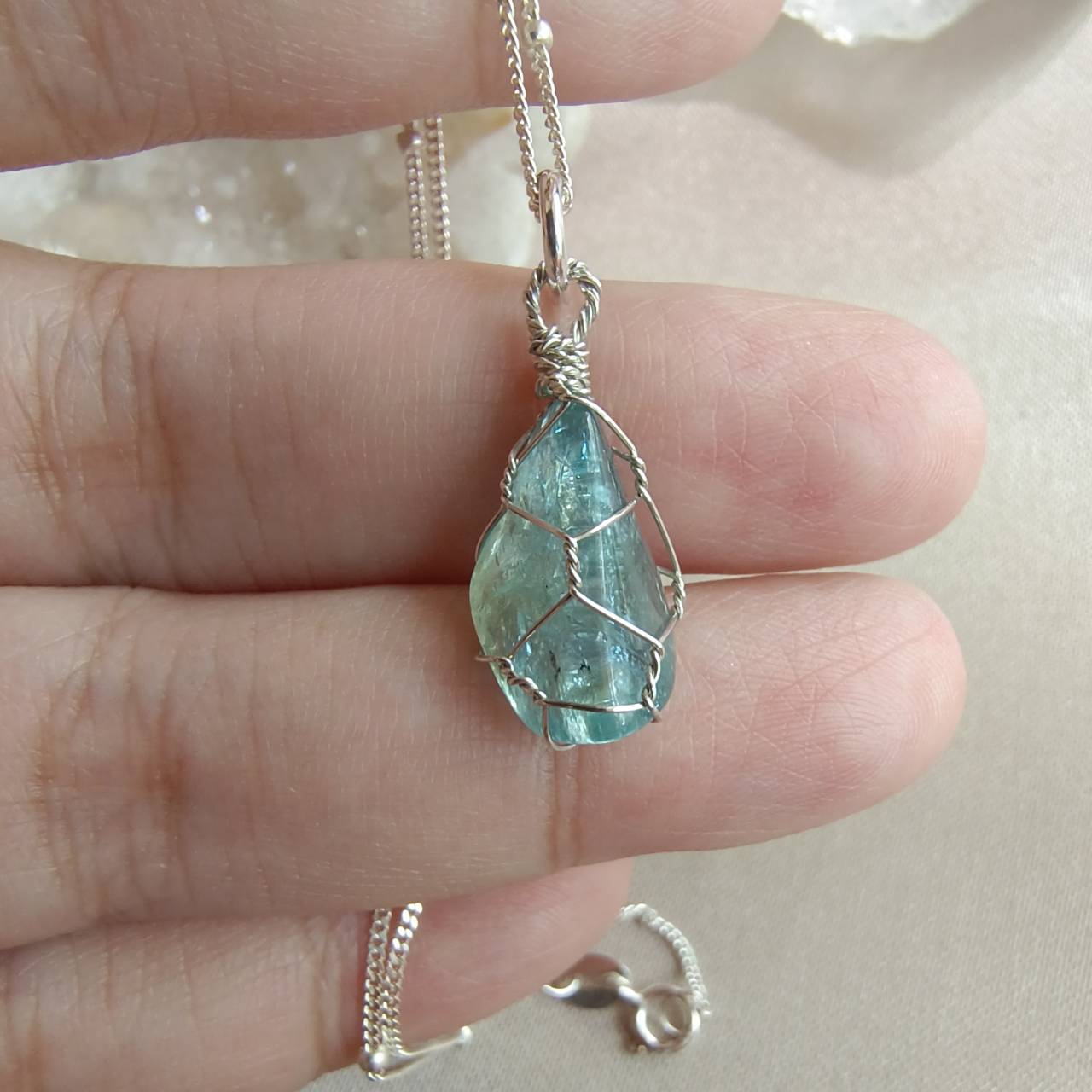 สร้อยคอเงินจี้หินบลูอพาไทต์ Blue Apatite