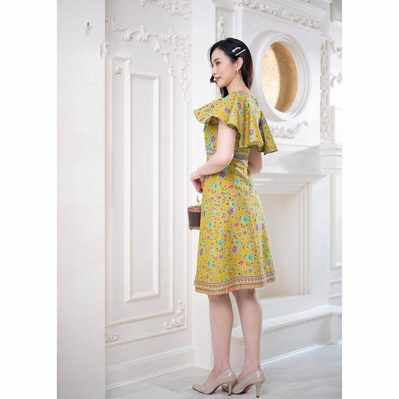 kudapy เดรสสั้นสีเขียว ทรงปีกผีเสื้อ พลางแขน พลางใจ ใส่ได้ทุกโอกาส ใส่แล้วขับผิว สวยโดดเด่นไม่ซ้ำใคร